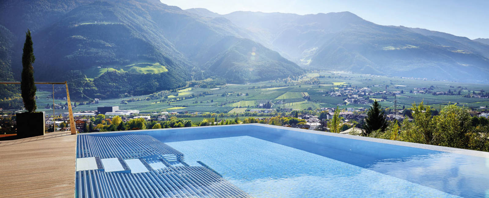  Südtirol 

Die besten Guest Checks stellen wir Ihnen nach dem Voting vor